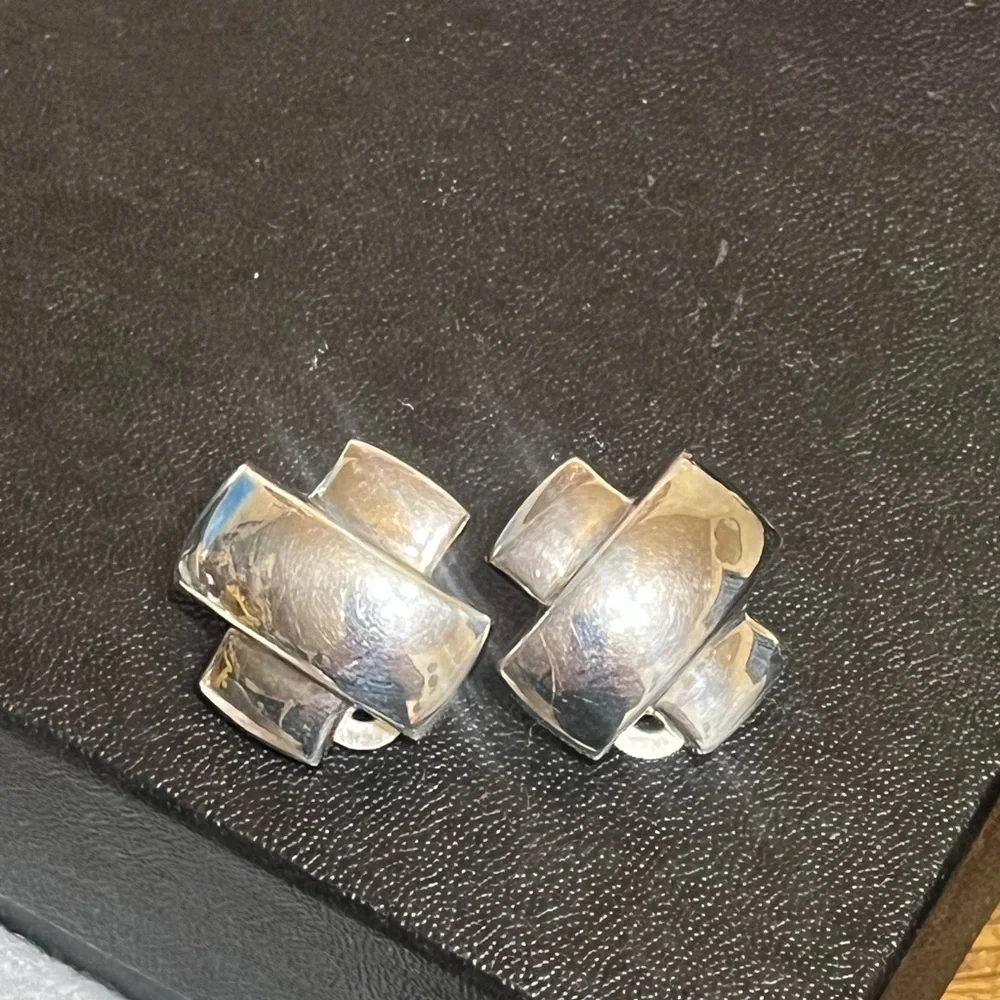 925 Italy Vintage Criss Cross Clip Earrings